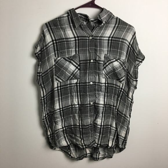 So Sleeveless Button Down Top Gray White Large - Picture 2 of 10